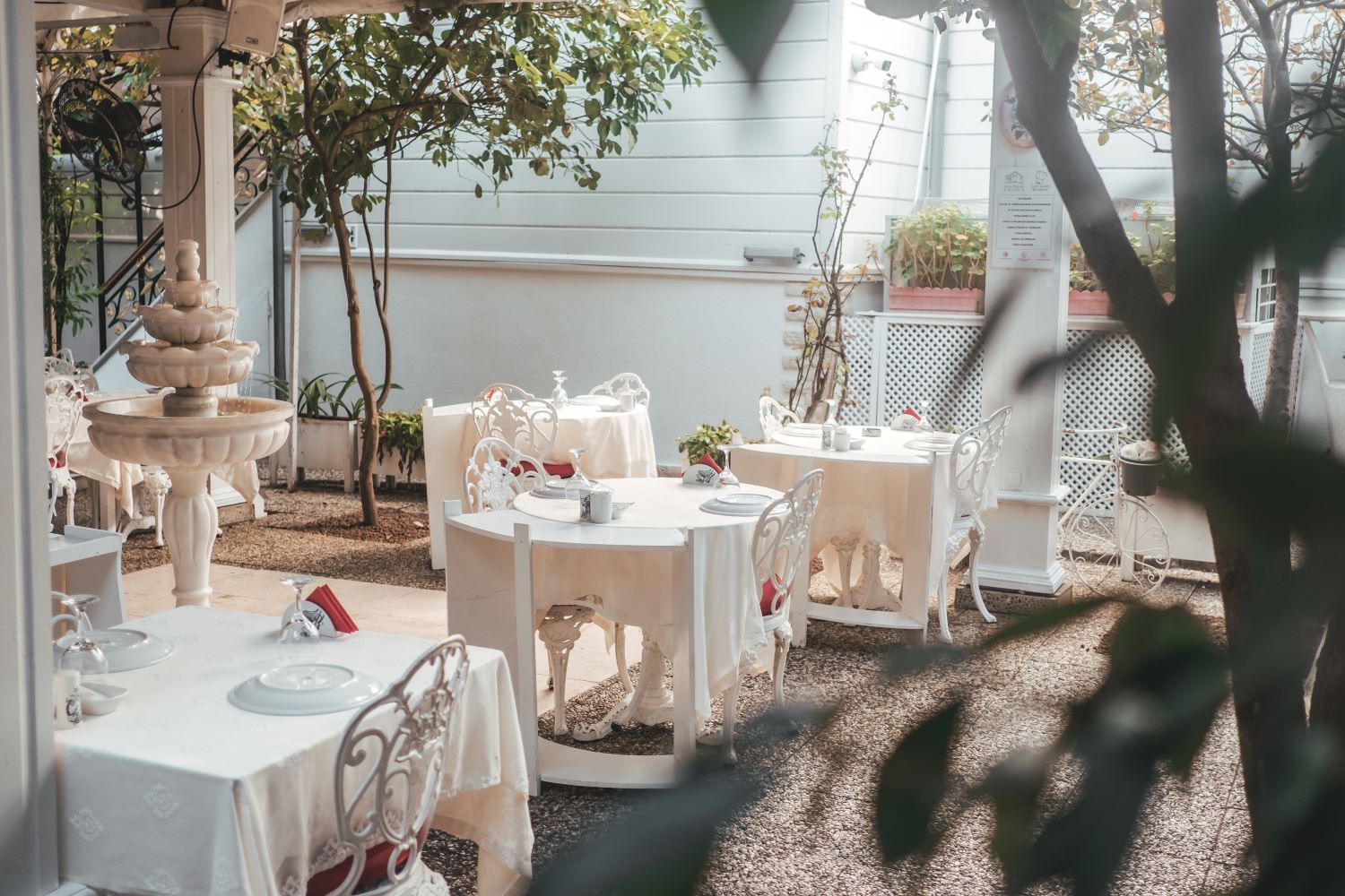 Buyukada Secret Garden Restoran 1